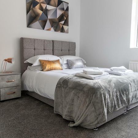 London Northwick Park Serviced Apartments By Riis Property Хароу Екстериор снимка