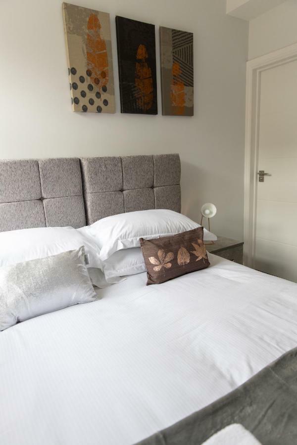 London Northwick Park Serviced Apartments By Riis Property Хароу Екстериор снимка