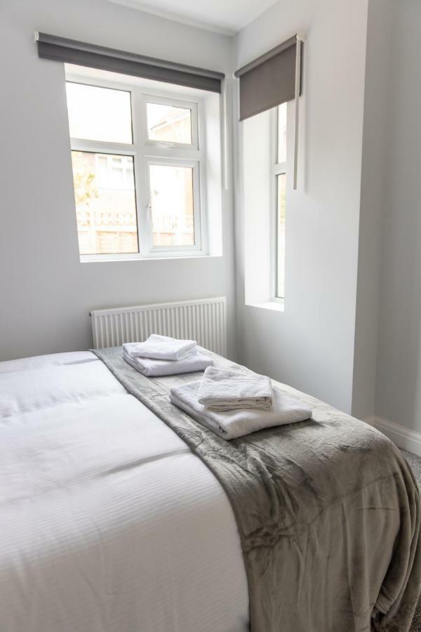 London Northwick Park Serviced Apartments By Riis Property Хароу Екстериор снимка