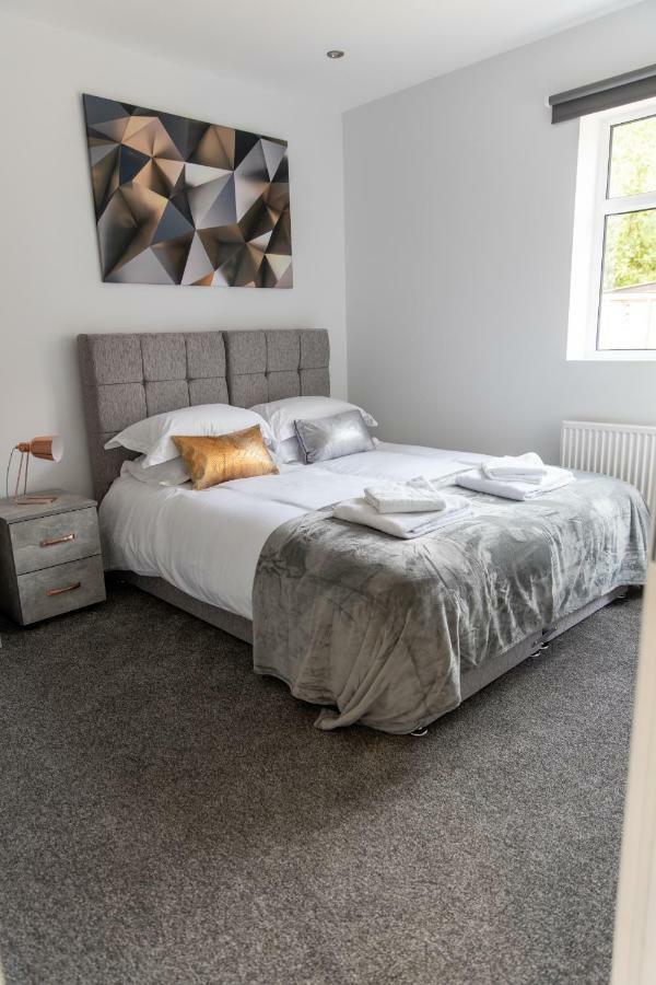 London Northwick Park Serviced Apartments By Riis Property Хароу Екстериор снимка