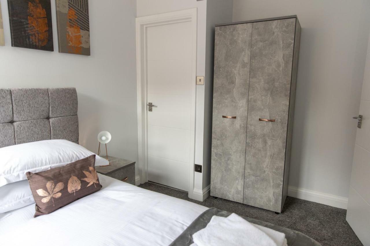 London Northwick Park Serviced Apartments By Riis Property Хароу Екстериор снимка