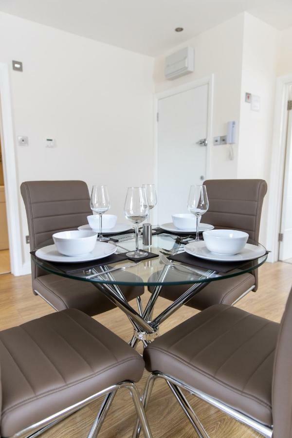 London Northwick Park Serviced Apartments By Riis Property Хароу Екстериор снимка