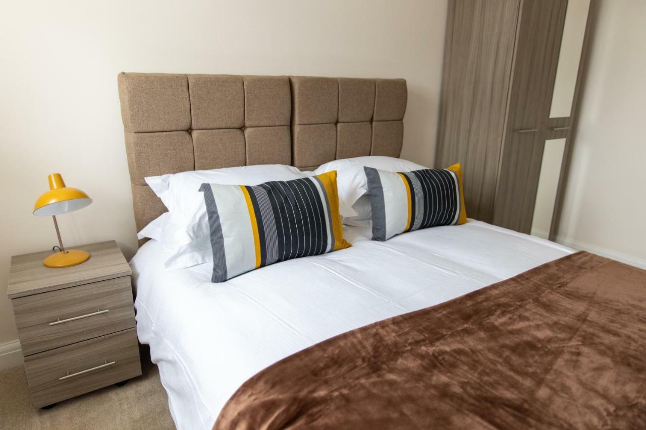 London Northwick Park Serviced Apartments By Riis Property Хароу Екстериор снимка