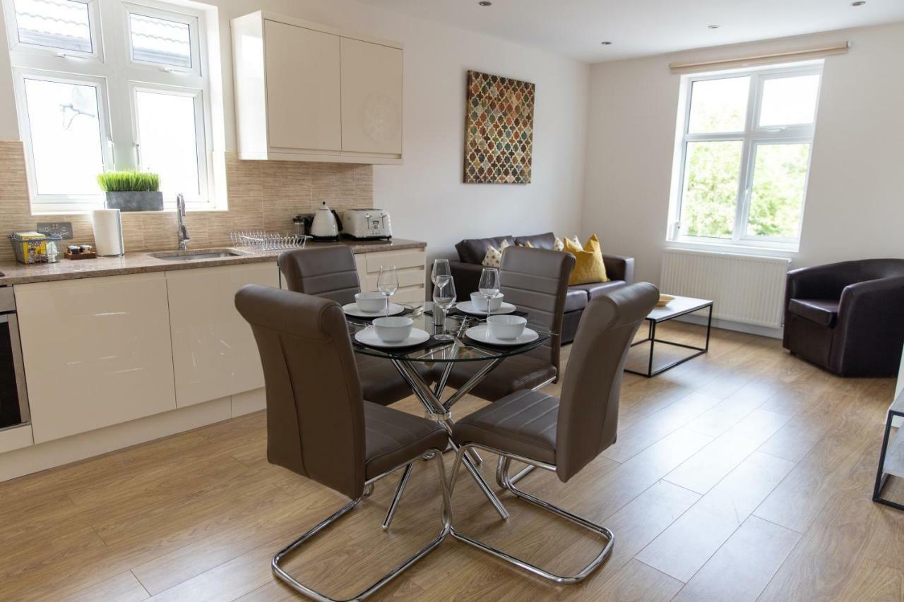 London Northwick Park Serviced Apartments By Riis Property Хароу Екстериор снимка