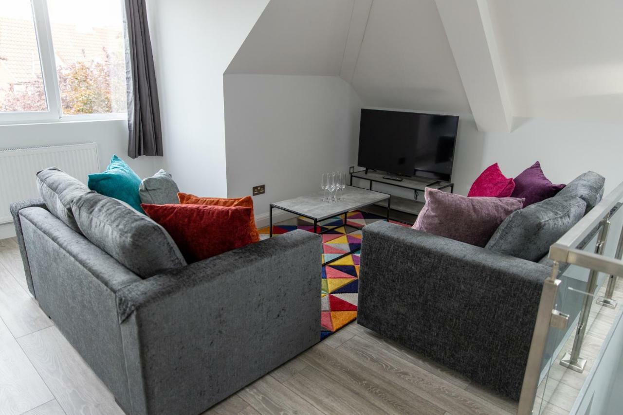 London Northwick Park Serviced Apartments By Riis Property Хароу Екстериор снимка